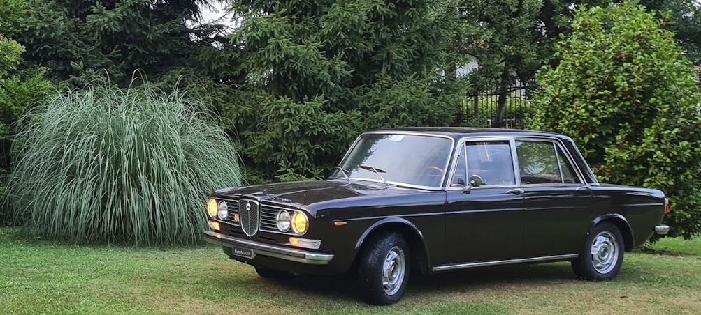 1973 Lancia 2000 berlina, tilsvarende bil